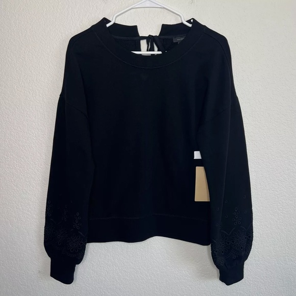 Halogen Eyelet Sleeve Back Keyhole Tie Neck Black Sweatshirt Size Large - Picture 2 of 6